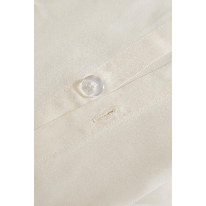 Покрывало из сатина с вышитыми листьями