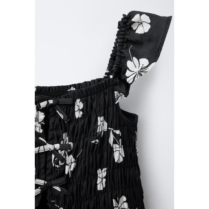 КОРОТКИЙ КОМБИНЕЗОН С ЦВЕТОЧНЫМ ПРИНТОМ