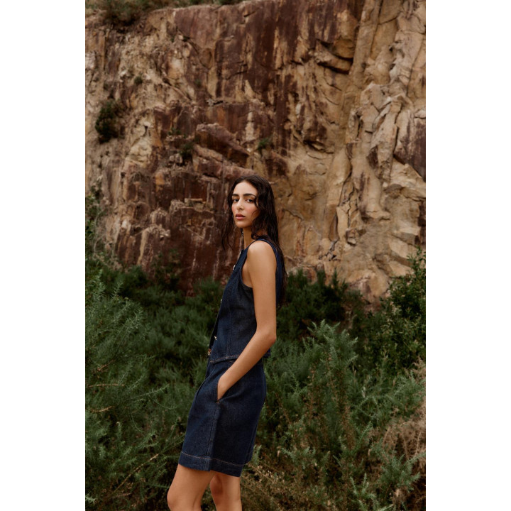 ДЖИНСОВЫЙ ЖИЛЕТ Z1975 С ЗОЛОТЫМИ ПУГОВИЦАМИ