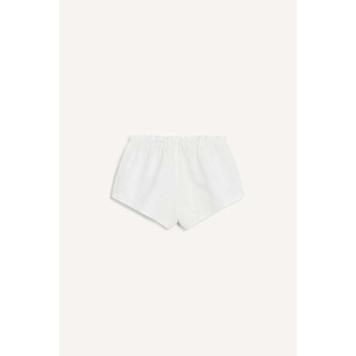 Белые шорты