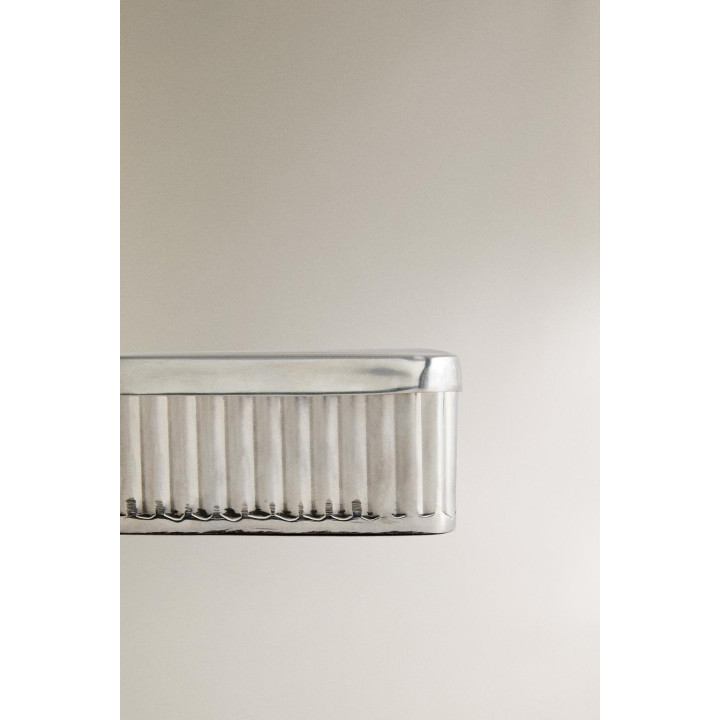 Хромированная стальная коробка