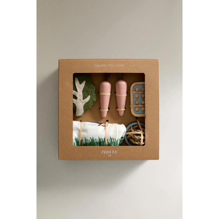 Набор игрушек для кормления кролика