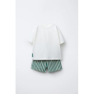 Набор футболки и шорт zara в полоску из махровой ткани