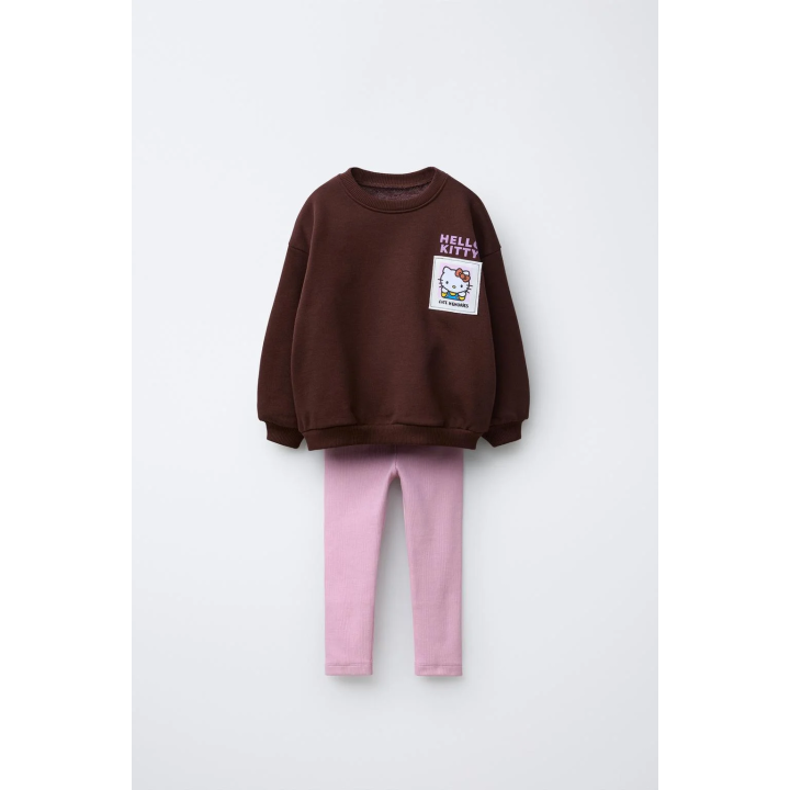 КОМПЛЕКТ ИЗ ТОЛСТОВКИ И ЛЕГГИНСОВ В РУБЧИК HELLO KITTY © SANRIO