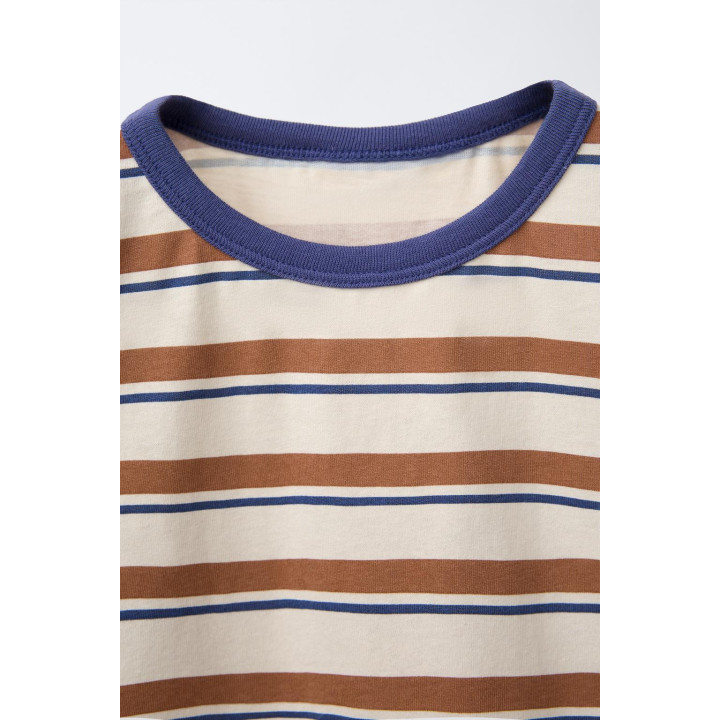 ФУТБОЛКА В ПОЛОСКУ С ЯРКОЙ ОТДЕЛКОЙ