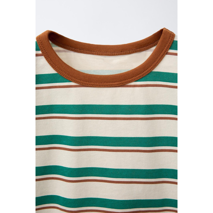 ФУТБОЛКА В ПОЛОСКУ С ЯРКОЙ ОТДЕЛКОЙ