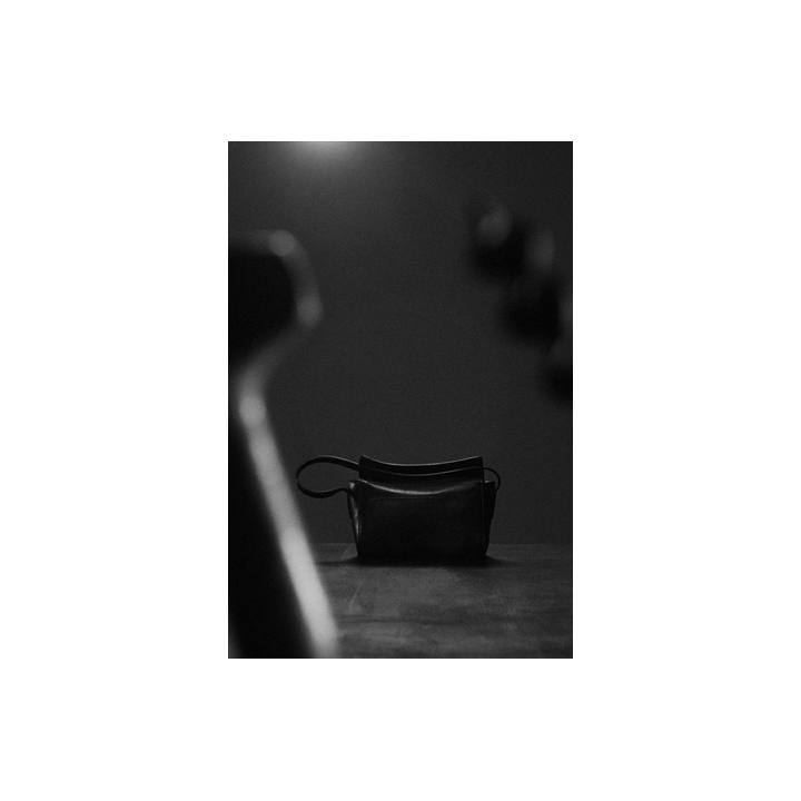 МИНИ-СУМКА ИЗ КОЖИ, ОГРАНИЧЕННАЯ СЕРИЯ