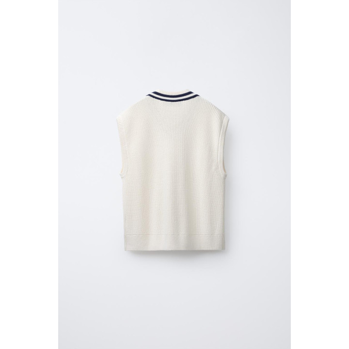 КОНТРАСТНЫЙ ТРИКОТАЖНЫЙ ЖИЛЕТ ВАРСИТИ