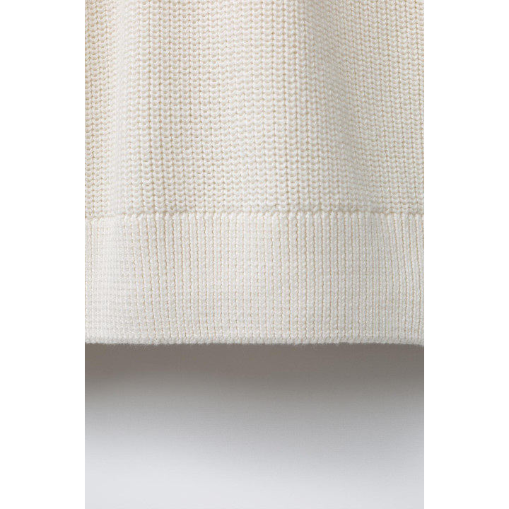 КОНТРАСТНЫЙ ТРИКОТАЖНЫЙ ЖИЛЕТ ВАРСИТИ