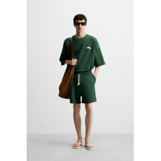 ТОЛСТОВКА С КОНТРАСТНОЙ НАШИВКОЙ