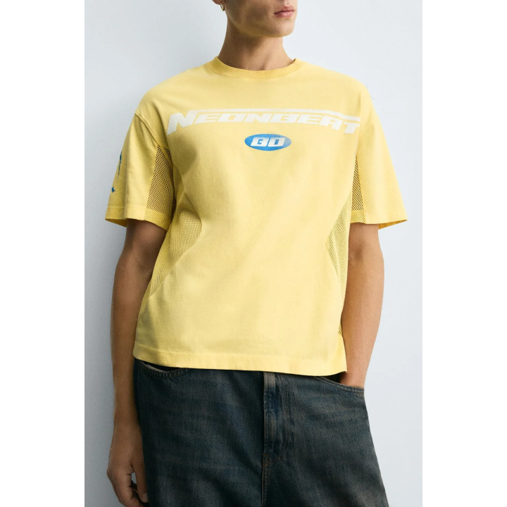 ФУТБОЛКА С КОМБИНИРОВАННЫМИ ТЕКСТАМИ