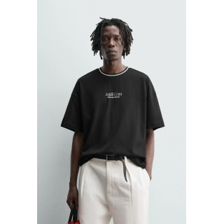 Футболка с текстурным принтом слогана