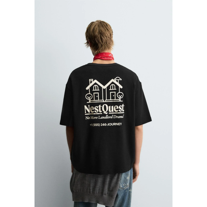 ТОЛСТОВКА С КОНТРАСТНЫМИ ПРИНТАМИ