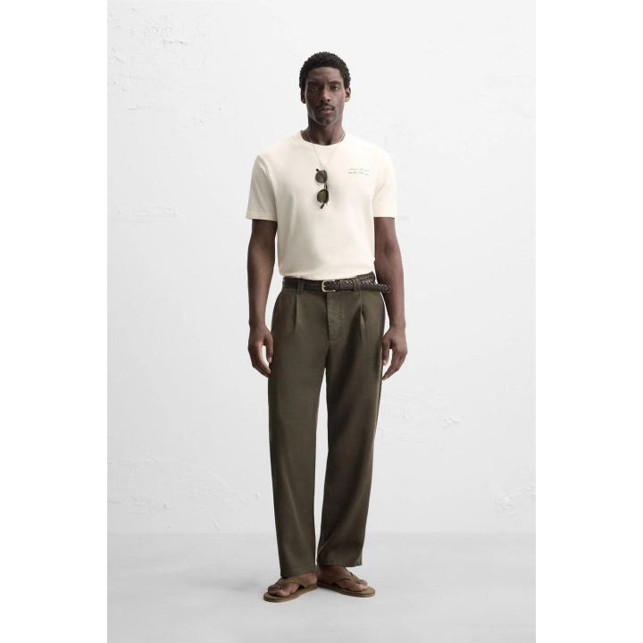 ФУТБОЛКА С КОНТРАСТНЫМ ПРИНТОМ