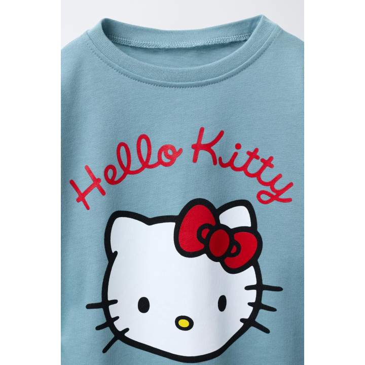ФУТБОЛКА HELLO KITTY © SANRIO С БАНТАМИ