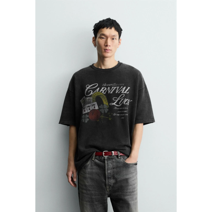 ТОЛСТОВКА С КОМБИНИРОВАННЫМ ПРИНТОМ