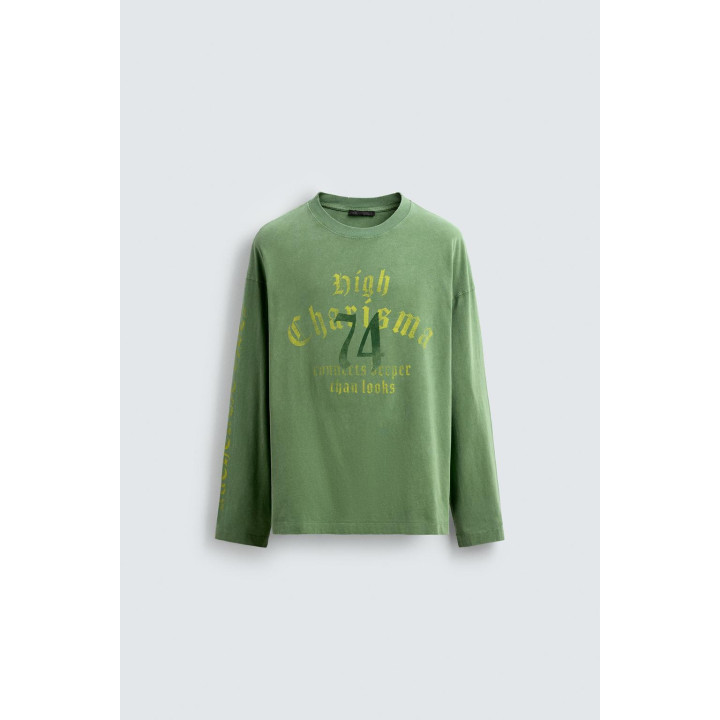 ФУТБОЛКА С НАДПИСЯМИ И ЭФФЕКТОМ ПОТЕРТОСТИ