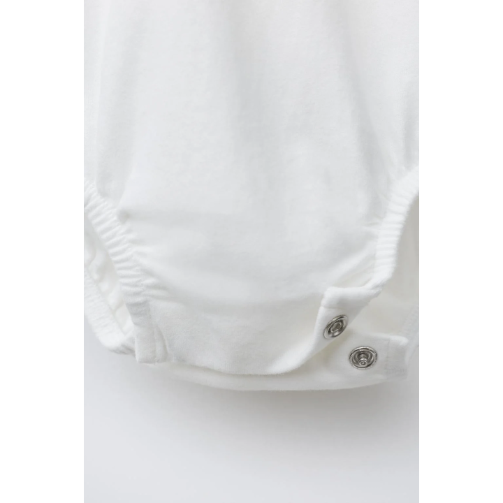 Боди с вышитым воротником в цветочном стиле