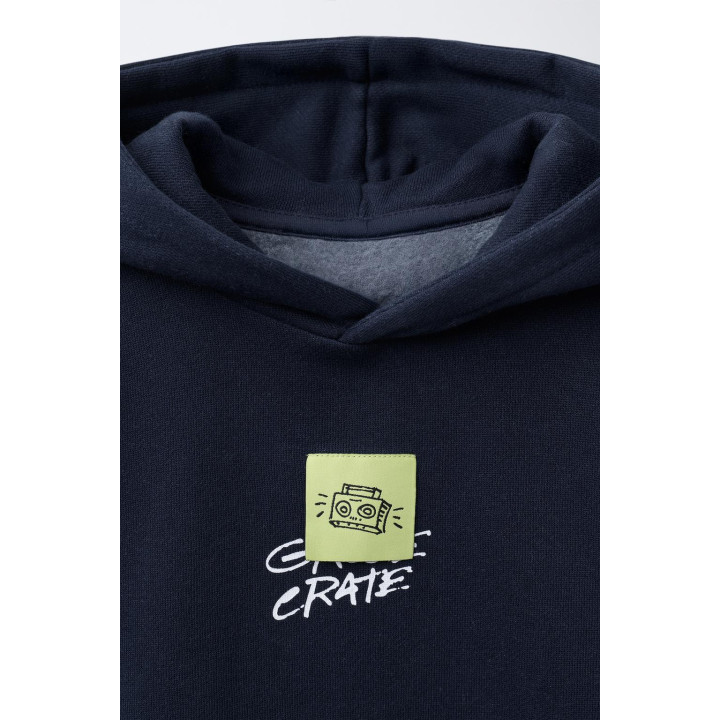 ХУДИ С КАПЮШОНОМ И ЭТИКЕТКАМИ