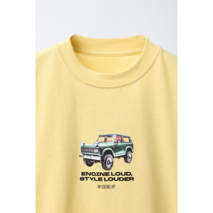 ФУТБОЛКА С ПРИНТОМ АВТОМОБИЛЯ