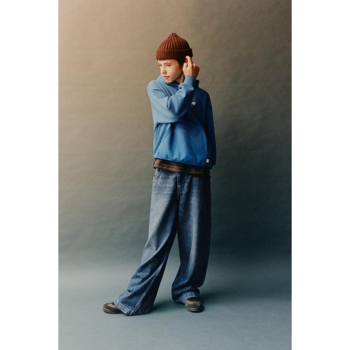 ХУДИ С КАПЮШОНОМ И НАДПИСЬЮ