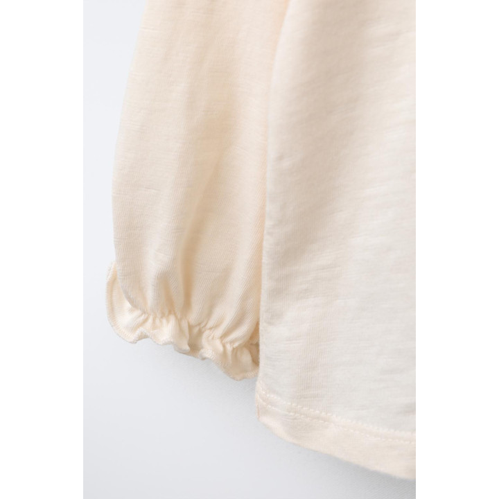 ФУТБОЛКА С ВЯЗАНЫМИ НАШИВКАМИ