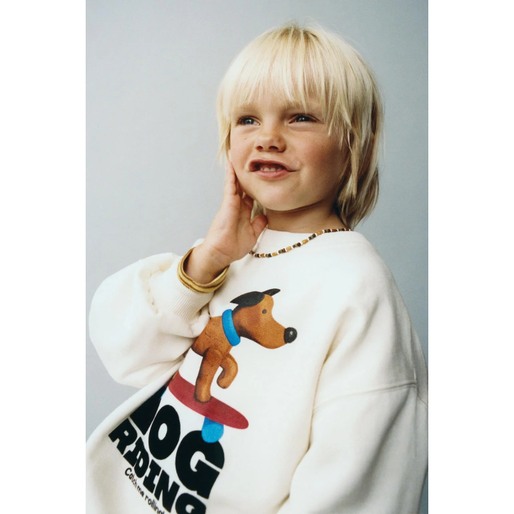 Свитшот с принтом собаки и бархатным слоганом