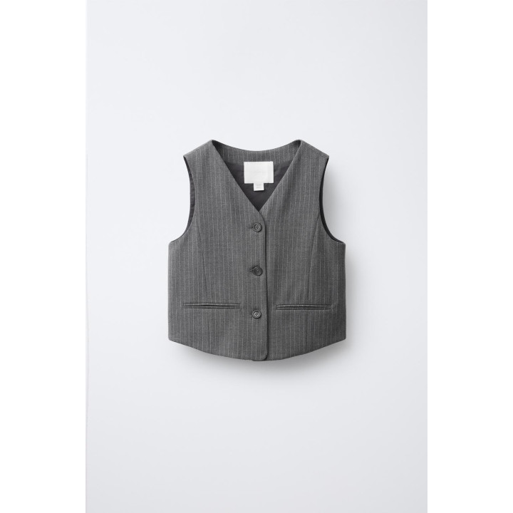 ЖИЛЕТ В ТОНКУЮ ПОЛОСКУ