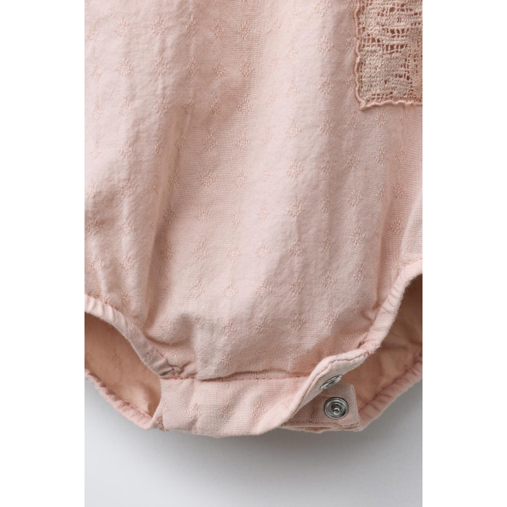 КОМБИНЕЗОН С КРУЖЕВОМ И ВЫШИВКОЙ