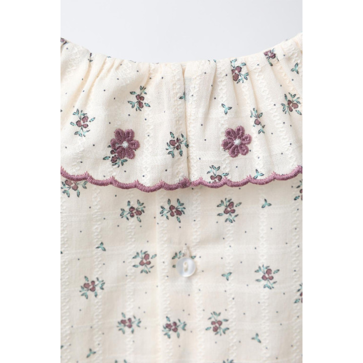 РУБАШКА С ЦВЕТОЧНОЙ ВЫШИВКОЙ