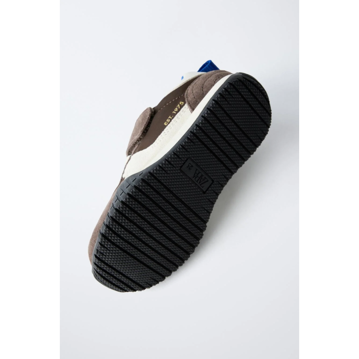 КРОССОВКИ ИЗ РАЗНЫХ МАТЕРИАЛОВ