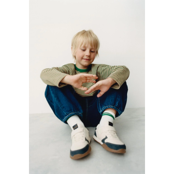 КОМБИНИРОВАННЫЕ КРОССОВКИ