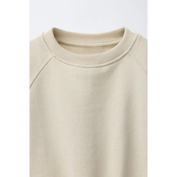 ТОЛСТОВКА С РЕЛЬЕФНЫМ ЛОГОТИПОМ