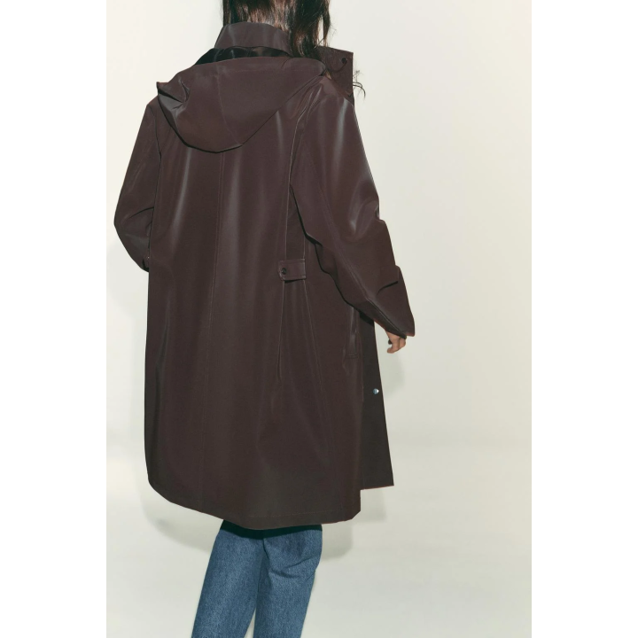 ПРОРЕЗИНЕННЫЙ ДОЖДЕВИК С КАПЮШОНОМ