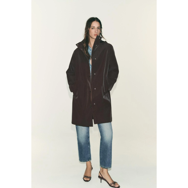 ПРОРЕЗИНЕННЫЙ ДОЖДЕВИК С КАПЮШОНОМ