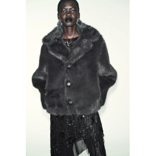 ДВУСТОРОННЕЕ КОРОТКОЕ ПАЛЬТО ИЗ ИСКУССТВЕННОГО МЕХА