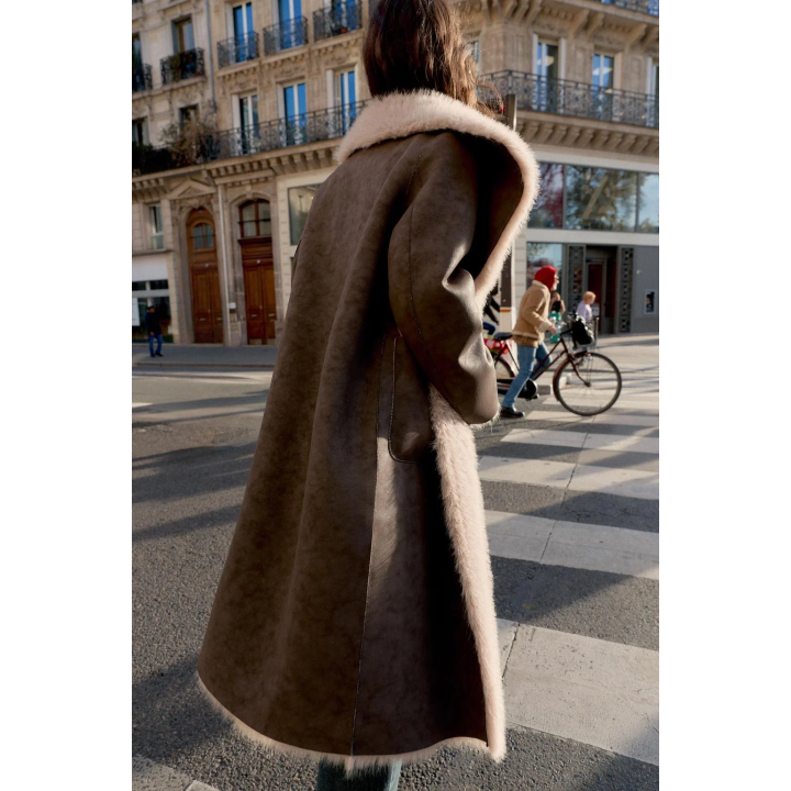 ДВУСТОРОННЕЕ ПАЛЬТО ИЗ ИСКУССТВЕННОГО МЕХА