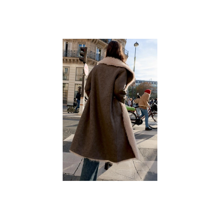 ДВУСТОРОННЕЕ ПАЛЬТО ИЗ ИСКУССТВЕННОГО МЕХА