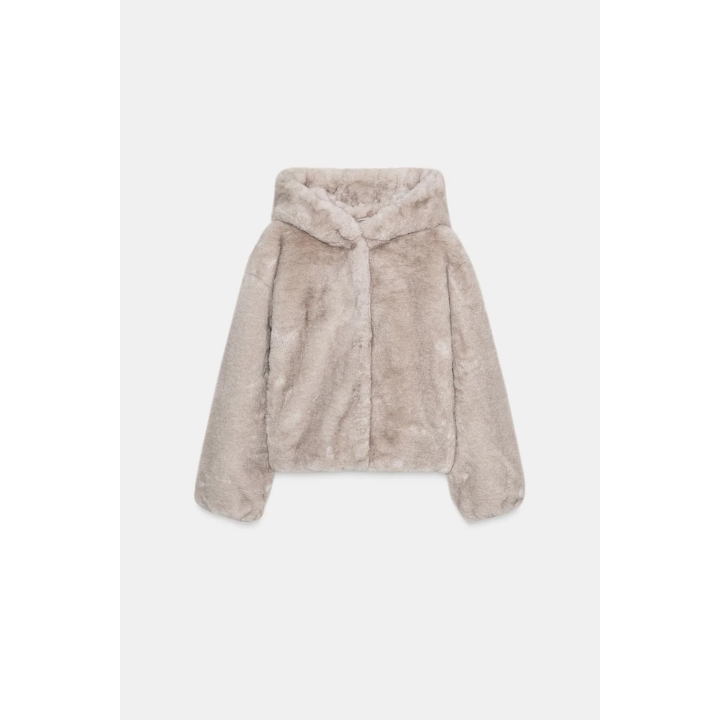 КОРОТКОЕ ПАЛЬТО ИЗ ИСКУССТВЕННОГО МЕХА С КАПЮШОНОМ