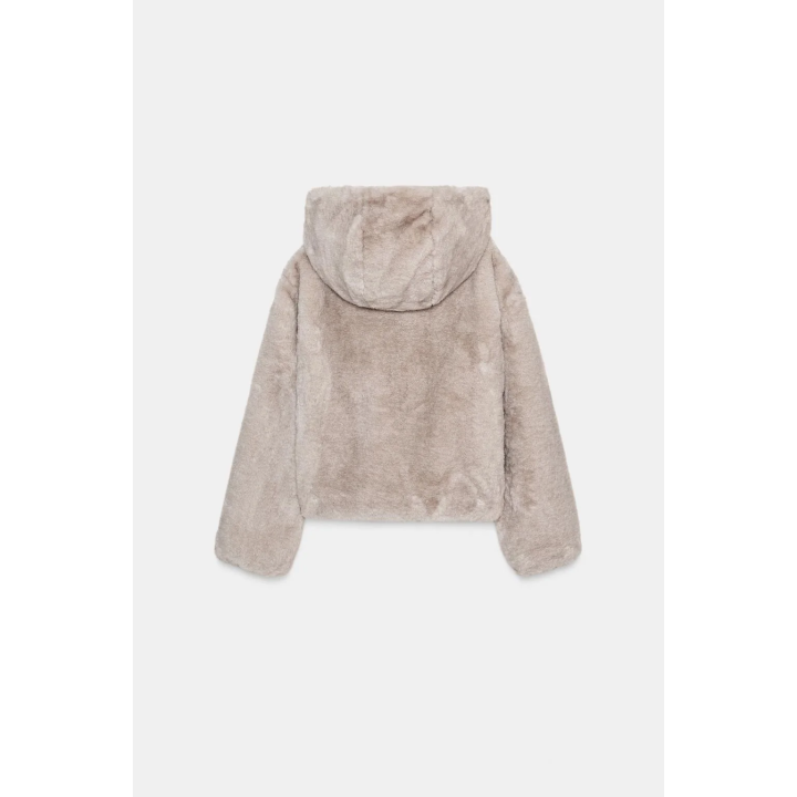 КОРОТКОЕ ПАЛЬТО ИЗ ИСКУССТВЕННОГО МЕХА С КАПЮШОНОМ