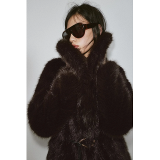 ПАЛЬТО ИЗ ИСКУССТВЕННОГО МЕХА С ПОЯСОМ