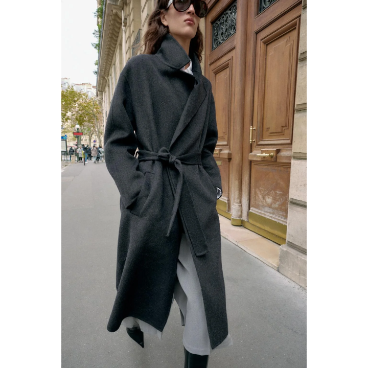 ДЛИННОЕ ПАЛЬТО ИЗ ШЕРСТИ С ПОЯСОМ