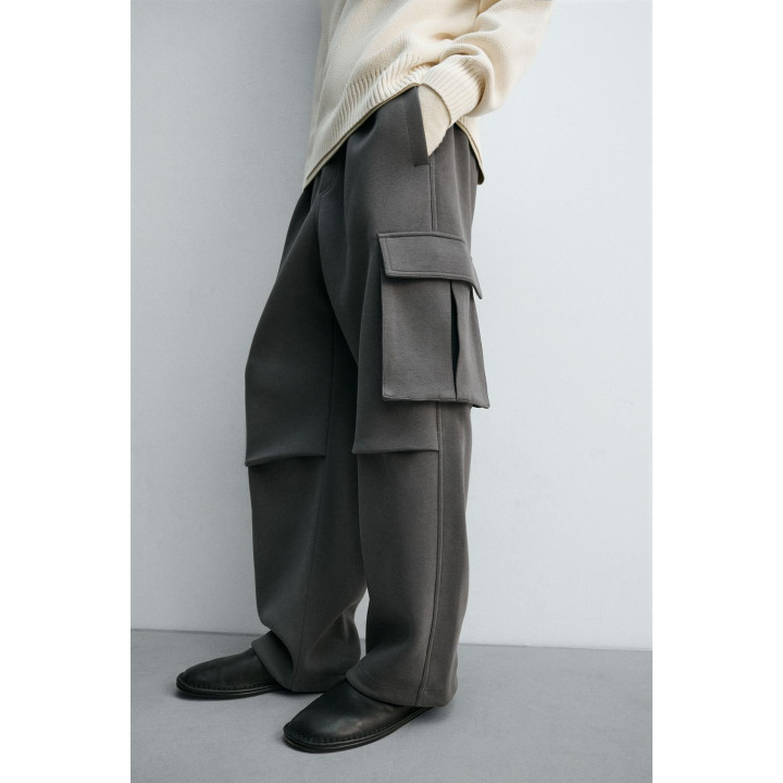 БРЮКИ КАРГО ИЗ НЕОПРЕНА СО СКЛАДКАМИ