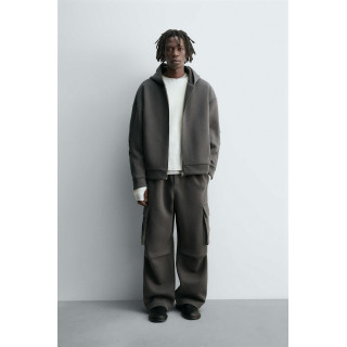 ТОЛСТОВКА ИЗ НЕОПРЕНА С КАПЮШОНОМ И СКЛАДКАМИ