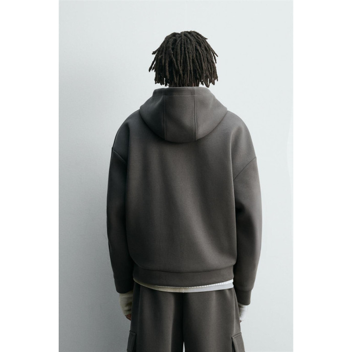 ТОЛСТОВКА ИЗ НЕОПРЕНА С КАПЮШОНОМ И СКЛАДКАМИ