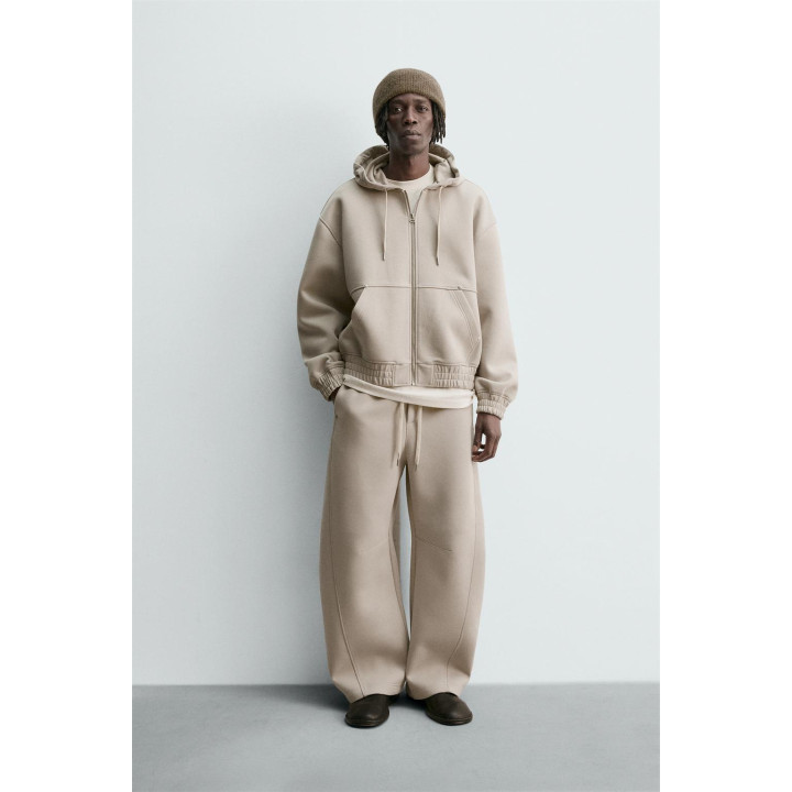 ТОЛСТОВКА ИЗ НЕОПРЕНА С КАПЮШОНОМ И МОЛНИЕЙ