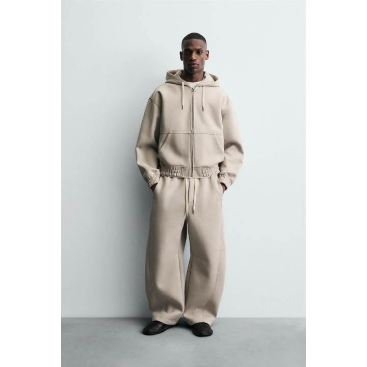 ТОЛСТОВКА ИЗ НЕОПРЕНА С КАПЮШОНОМ И МОЛНИЕЙ