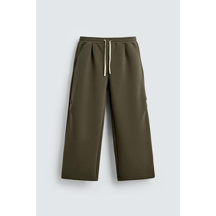 ШИРОКИЕ БРЮКИ ИЗ НЕОПРЕНА С ЗАКЛЕПКАМИ