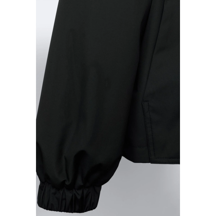 Парка с молнией и капюшоном