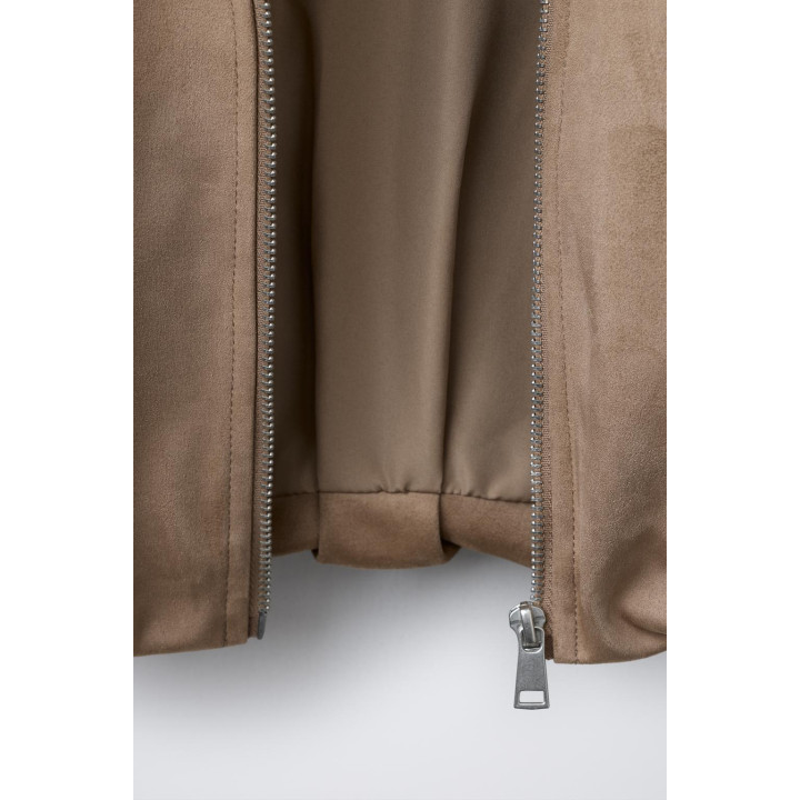 КУРТКА-ШАР ИЗ ИСКУССТВЕННОЙ ЗАМШИ